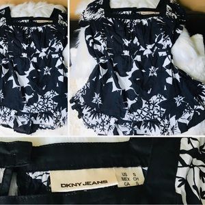 🎉 DKNY BLOUSE 🎉
